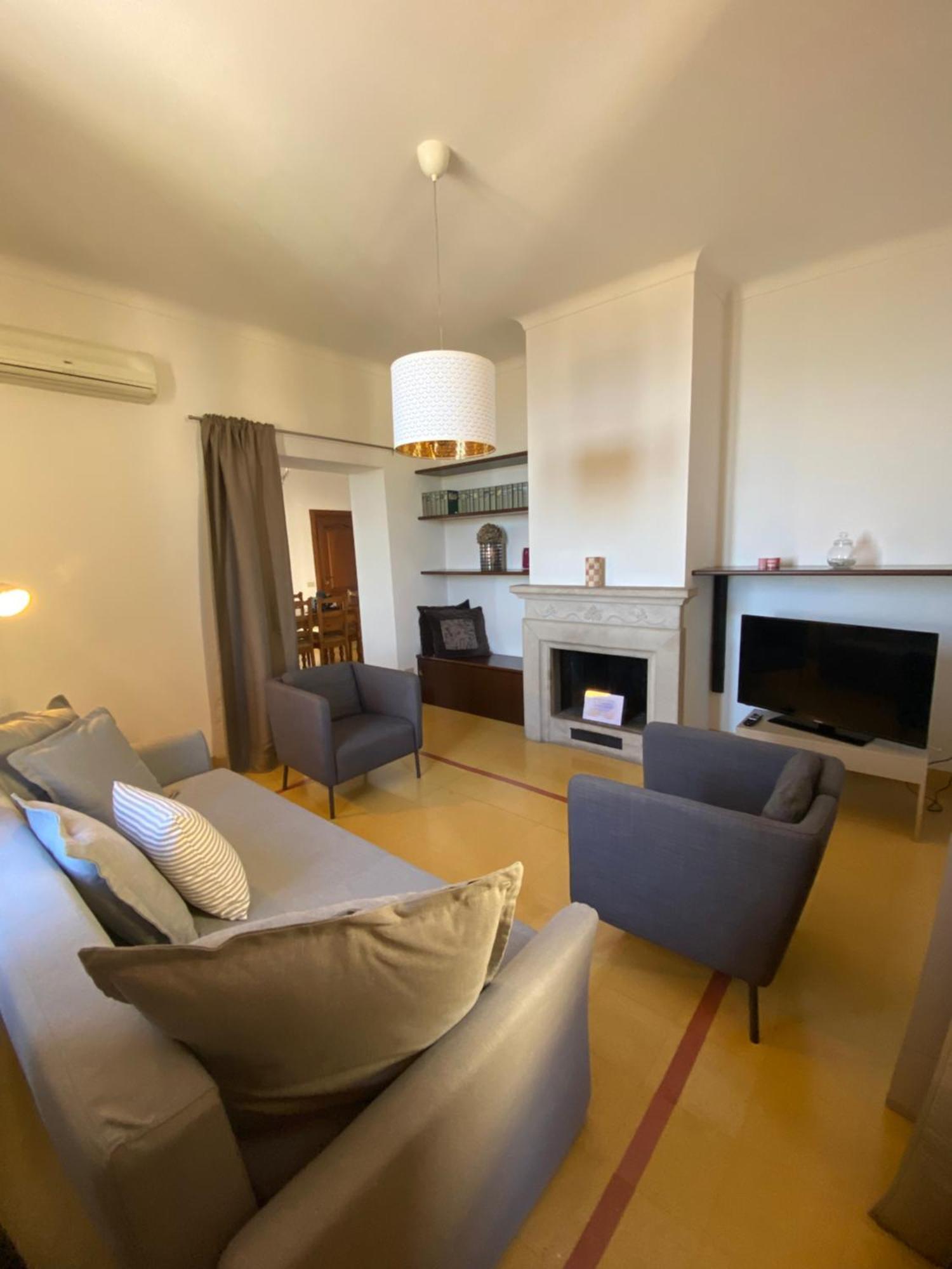 Palazzo Pia Rooms Valdragone Ngoại thất bức ảnh